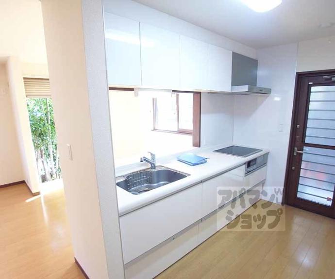 【フィユヴェール大亀谷】間取