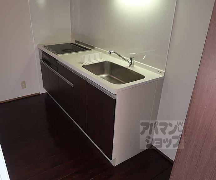 【ＰＡＲＫ　ＨＩＬＬＳ　ＯＹＡＫＥ　Ｖｉｌｌａ　３】間取