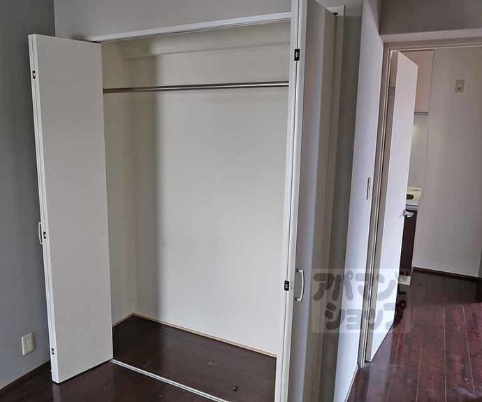 【ＰＡＲＫ　ＨＩＬＬＳ　ＯＹＡＫＥ　Ｖｉｌｌａ　３】間取