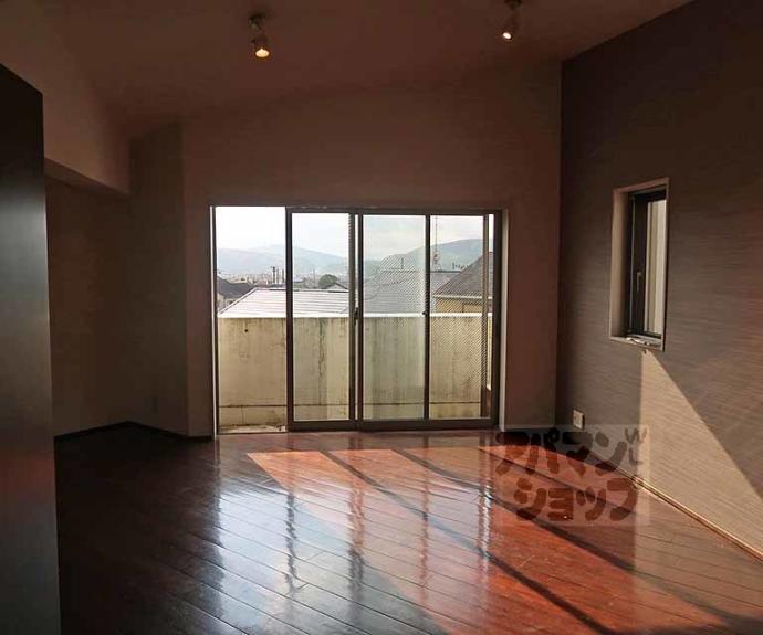 【ＰＡＲＫ　ＨＩＬＬＳ　ＯＹＡＫＥ　Ｖｉｌｌａ　３】間取