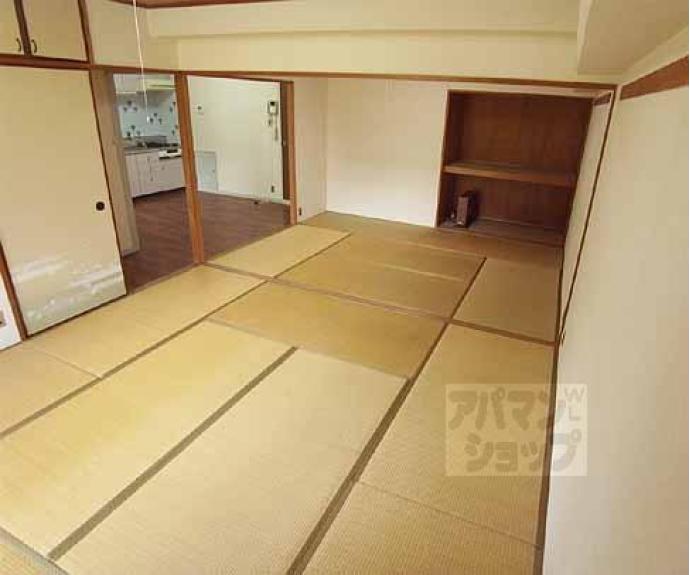 【向島ニュータウン　３街区　Ｂ棟】