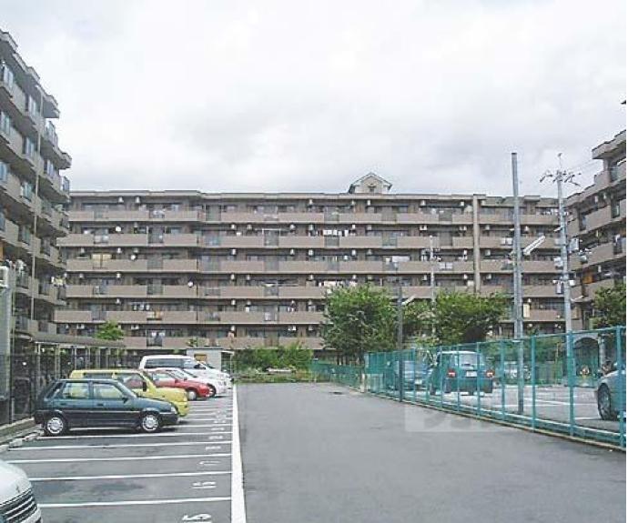 【パデシオン宇治三室戸　Ⅱ番館】間取