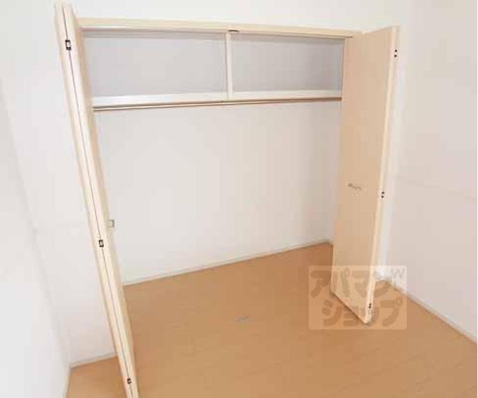 【フォレスタ　１】間取