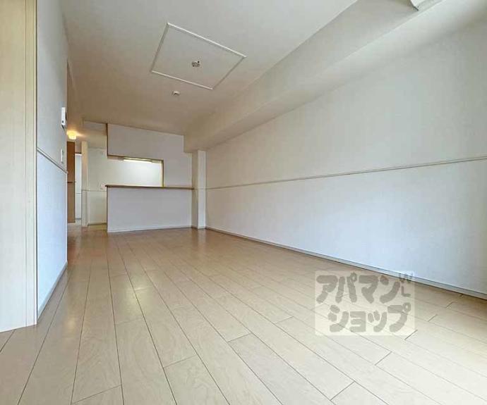 【フォレスタ　１】間取