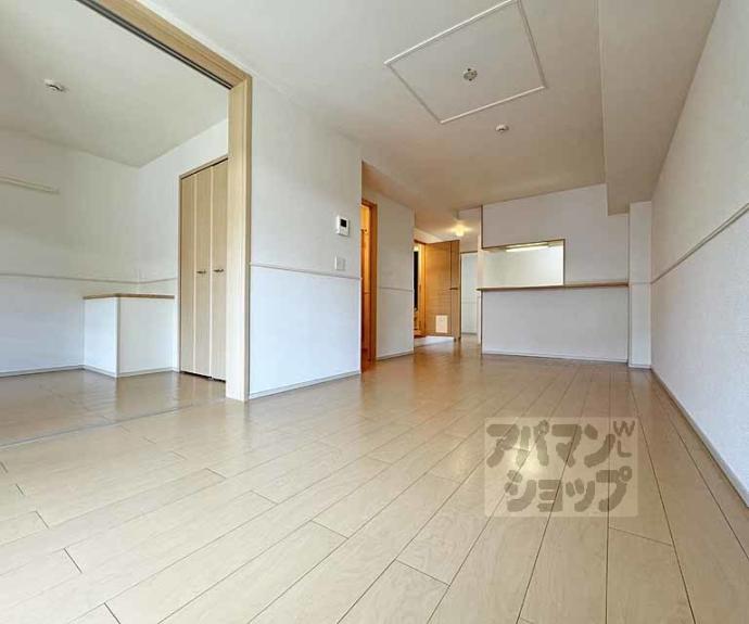 【フォレスタ　１】間取