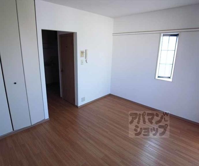 【カーサ町並】間取