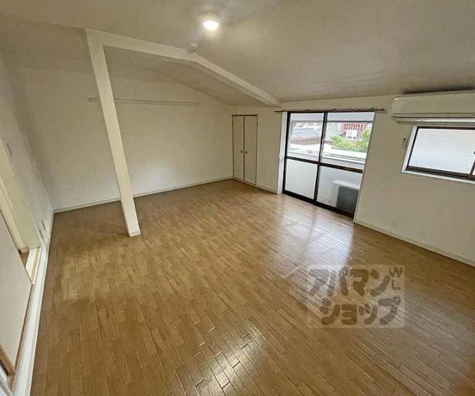 【ポケットコート頭町】間取