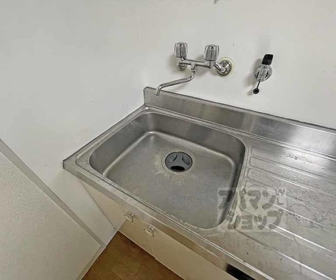 【ポケットコート頭町】間取