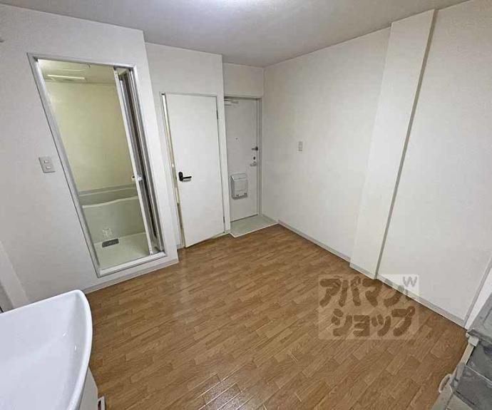 【ポケットコート頭町】間取