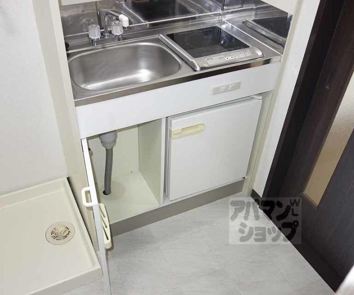 【マンション三坊庵】間取