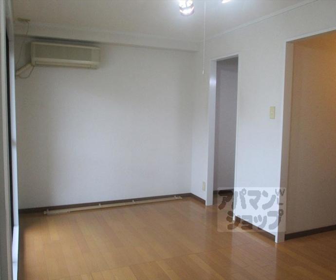 【西賀茂ロイヤルリバーマンション】間取