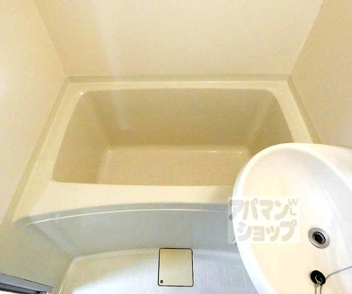 【西賀茂ロイヤルリバーマンション】間取