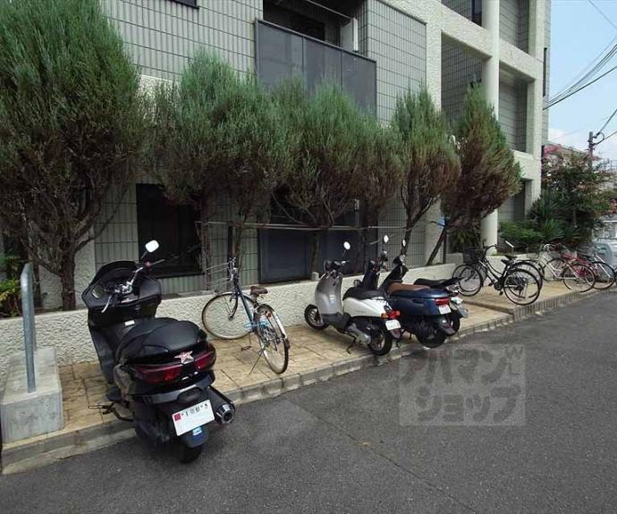 【西賀茂ロイヤルリバーマンション】間取