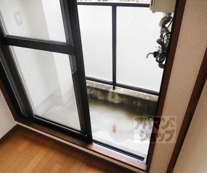 【西賀茂ロイヤルリバーマンション】間取