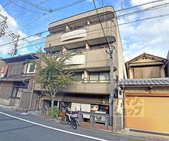 【ドゥエル辻本】間取