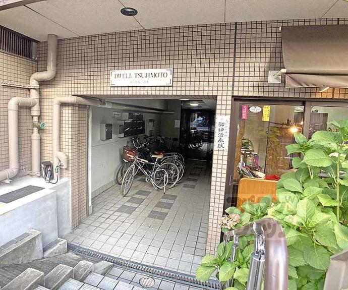 【ドゥエル辻本】間取