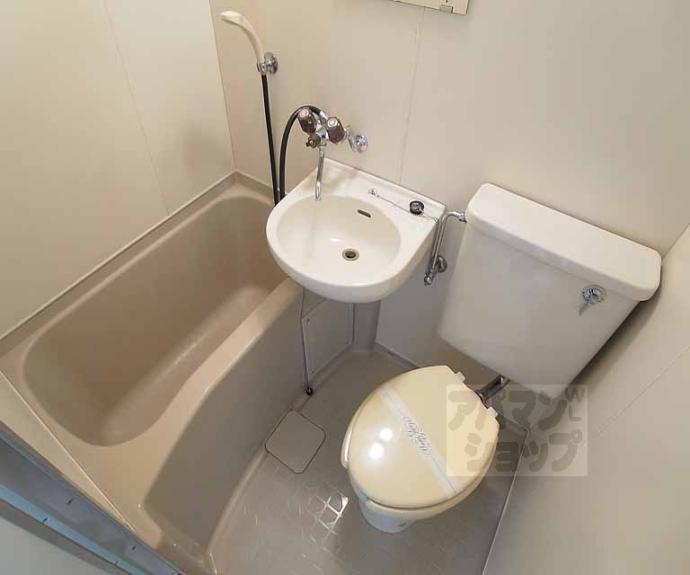 【ジュネス一条】間取