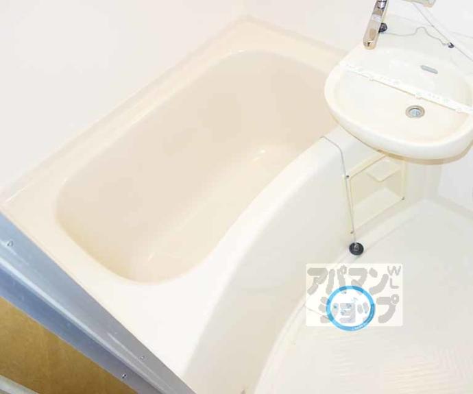 【イーストアベニュー】間取