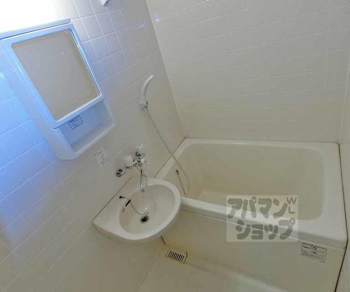 【サンジュネス五条】間取