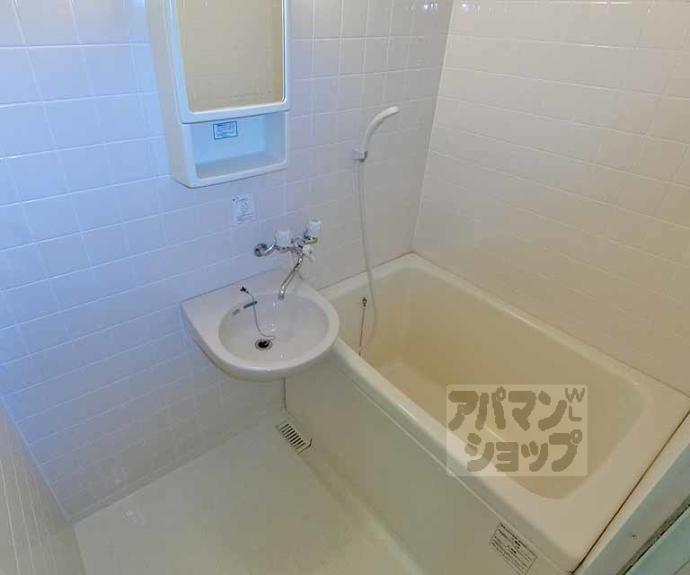 【サンジュネス五条】間取