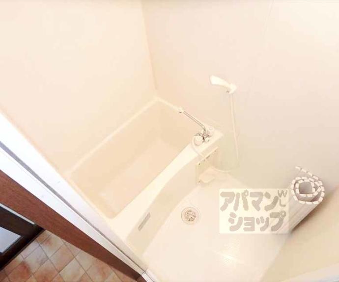 【室町通上立売下ル裏築地町マンション】間取