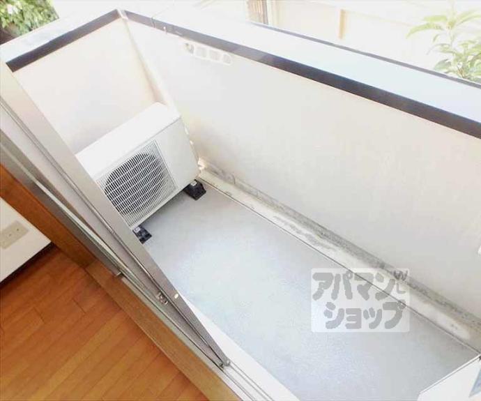 【室町通上立売下ル裏築地町マンション】間取
