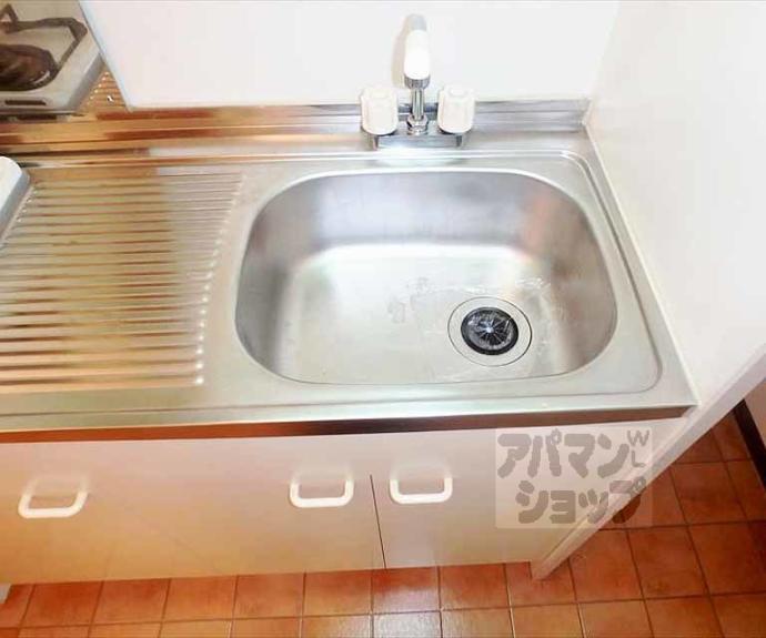 【室町通上立売下ル裏築地町マンション】間取