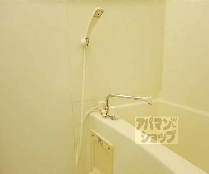 【室町通上立売下ル裏築地町マンション】間取