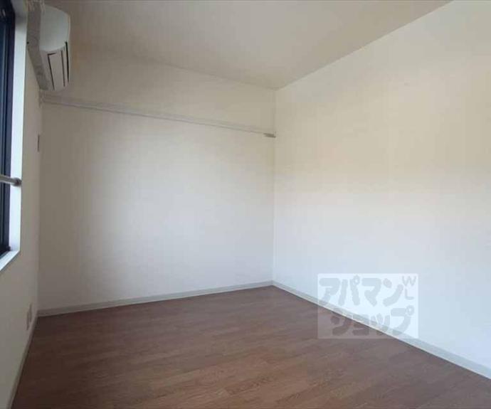 【ラフィーネ北山】間取