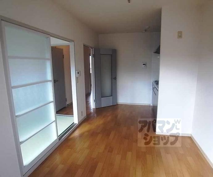 【ラフィーネ北山】間取