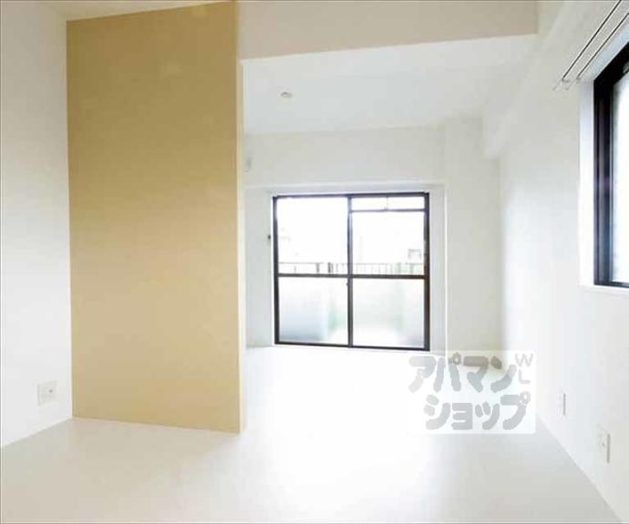 【リバーロードタカノ】間取