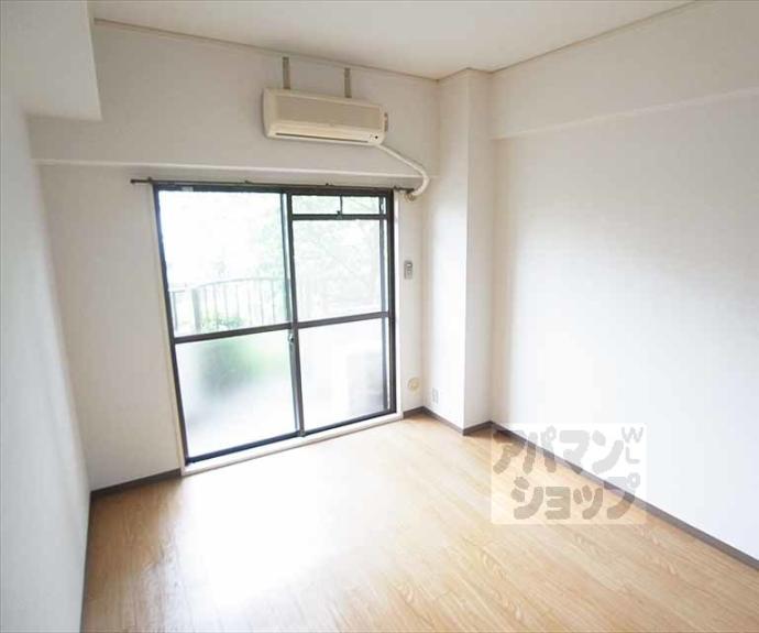 【リバーロードタカノ】間取