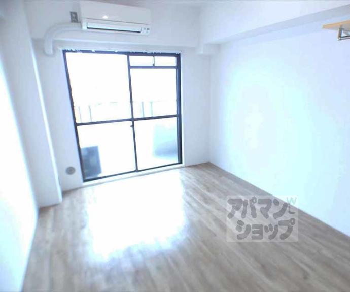 【リバーロードタカノ】間取