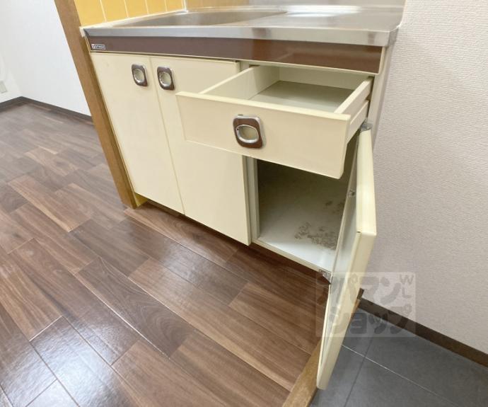 【緑の館アネックス】間取