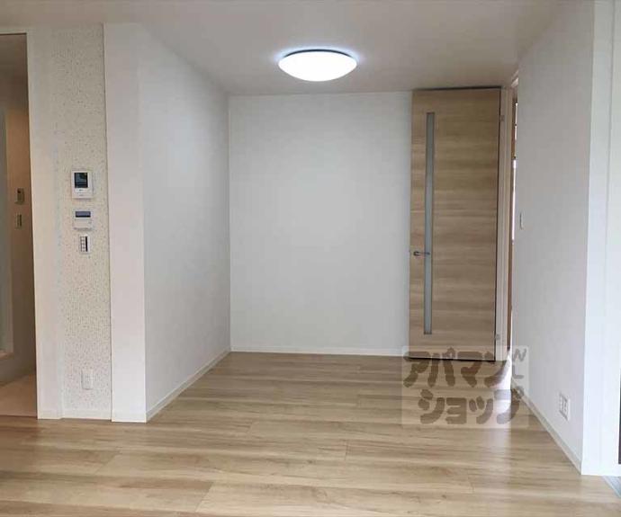 【シャーメゾン　ノア】間取