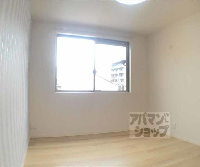 【シャーメゾン　ノア】間取