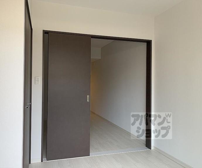 【アドバンス京都北大路レフィナード】間取