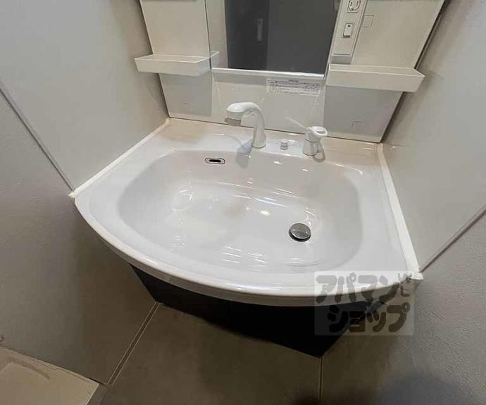 【Vine Oak Lisvi(バインオーク リスビ)】間取