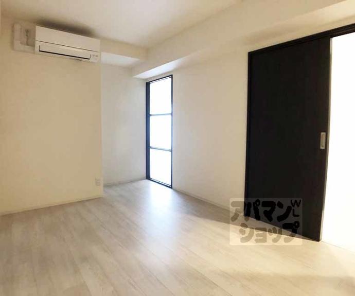 【アールズコート御所南】間取