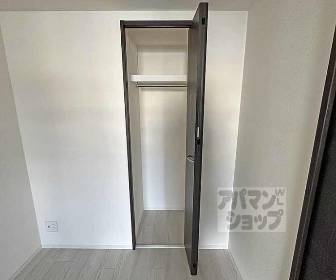 【アールズコート御所南】間取