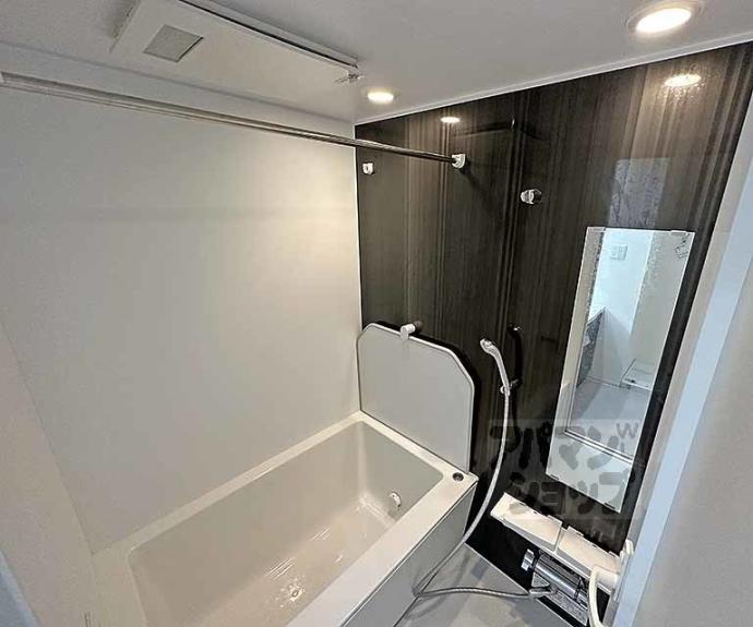 【アールズコート御所南】間取