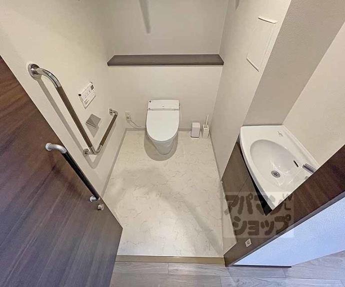 【ラグゼナ清水五条】間取