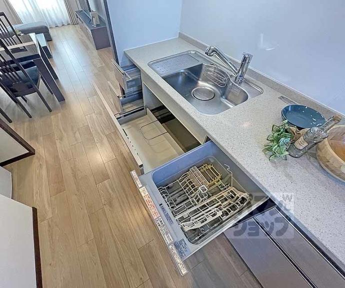 【ラグゼナ清水五条】間取