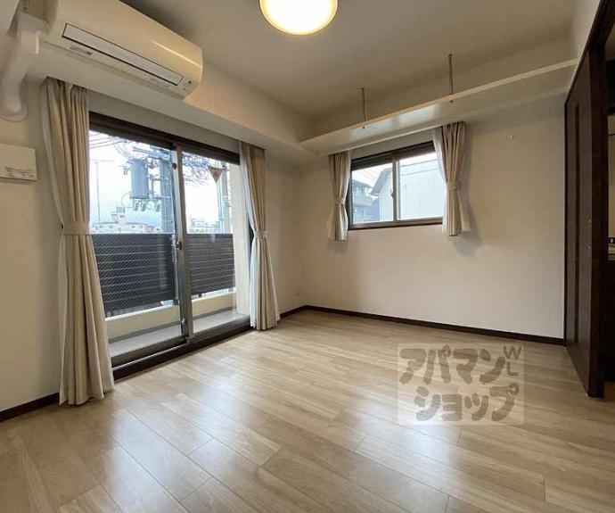 【ラグゼナ清水五条】間取