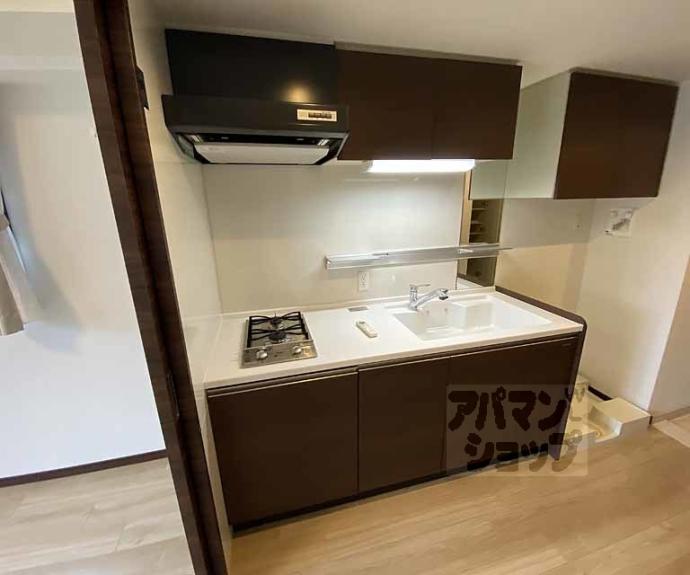 【ラグゼナ清水五条】間取