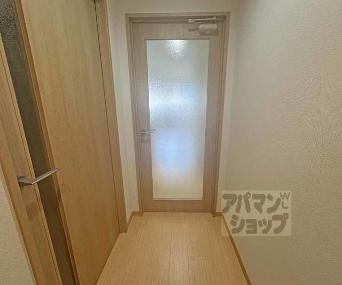 【カローレ御所南】間取