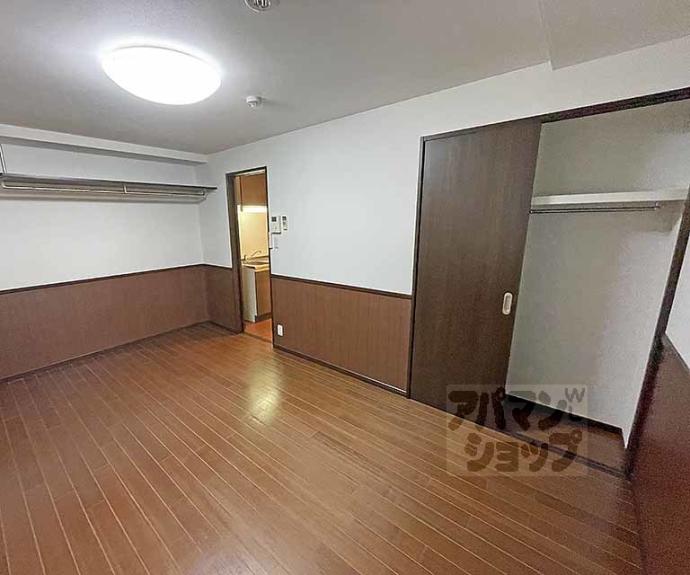 【ヴィラコート烏丸七条】間取