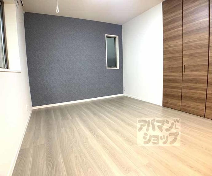 【カーマイン・ピノ四条堀川】間取