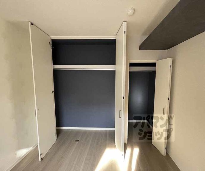 【カーマイン・ピノ四条堀川】間取