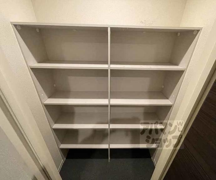 【カーマイン・ピノ四条堀川】間取